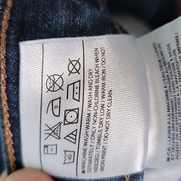 3 for $15 item🎉Old Navy Women's Denim Shorts - Picture 5 of 6